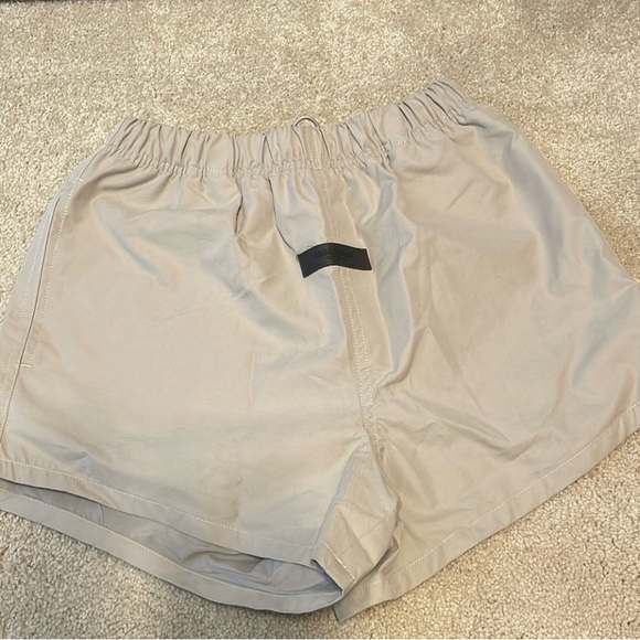essentials fear of god shorts - Picture 1 of 1
